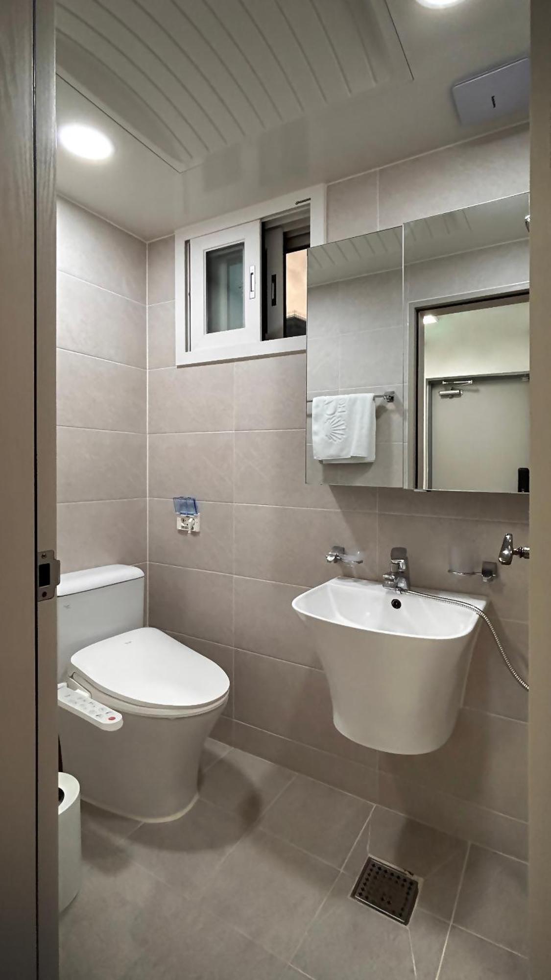 Hostel The Camino Seoul Bagian luar foto